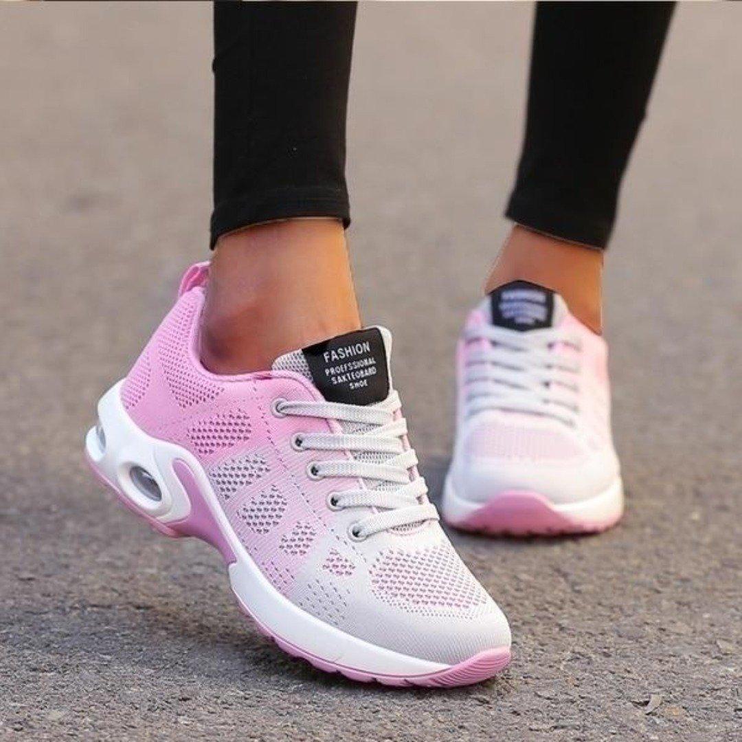 Women’s Lightweight Walking Shoes – Breathable Comfort & Support