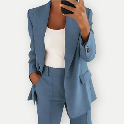 Women’s Trouser Suit Set – Elegant Blazer and Pants Outfit for Business & Formal Wear