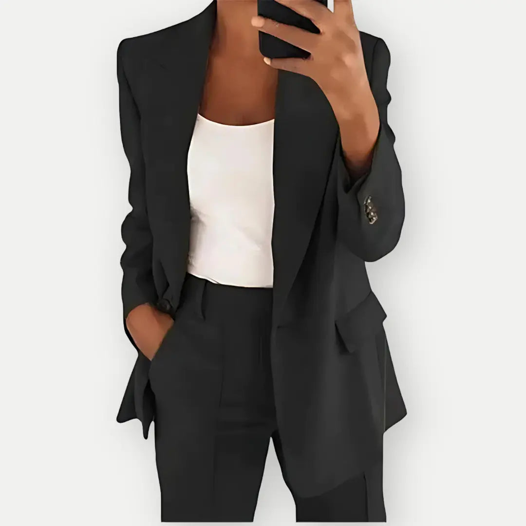 Women’s Trouser Suit Set – Elegant Blazer and Pants Outfit for Business & Formal Wear